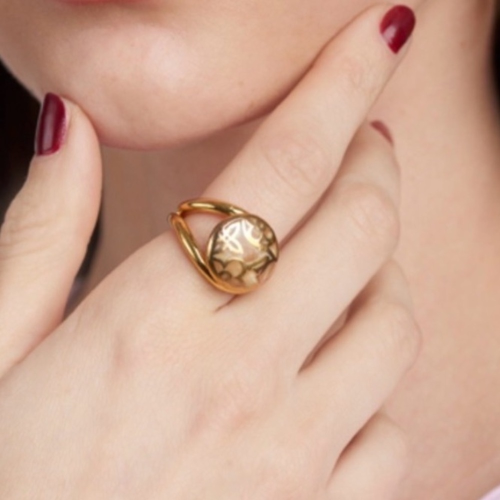 Louis Vuitton Celeste Ring - Picture 1 of 5